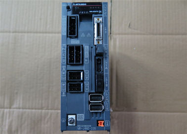serie trifase Mitsubishi dell'amplificatore MELSERVO-J3 di CA di AC400V MR-J3-22KT4 servo