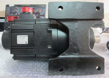 2000RPM .5KW OUTPUT  HC-SFS52BG1 3.2AMP Mitsubishi  Industrial Servo Motor HC SERIES
