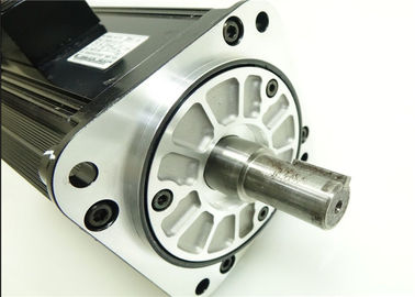 SERVOMOTORE industriale 900W 1000RPM SGMGH-09ACB6C di CA di Yaskawa del servomotore