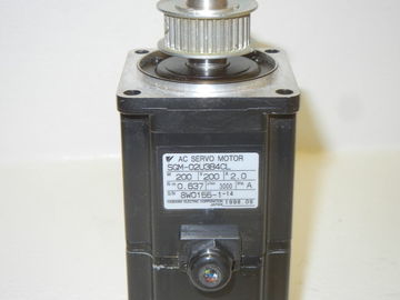 Nuovo e servomotore industriale originale del SERVOMOTORE 200V 3000/min SGM-02U3B4CL di Yaskawa