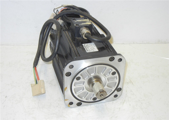 Industrial  YASKAWA 1500RPM 16.7A  Motoman Robot AC Servo Motor  SGMGH-13A2A-YR23