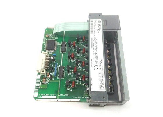 AB 1746-OB8, modulo di uscita di CC di SLC 500 Digital, 10-50 volt di fonte di CC
