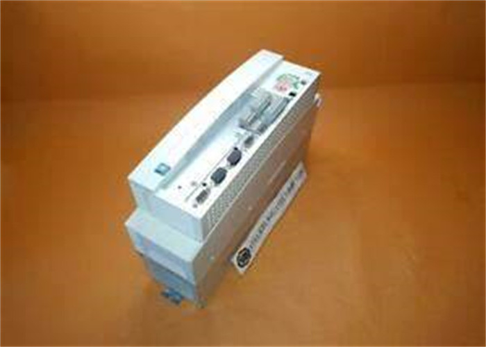 Lenze EVS9323-EPV100 SERVOCONTROLLORE SERIE 9300 400/480 VAC PER SISTEMI IT