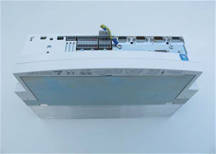 Lenze EVS9323-EKV004 SERVO CONTROLLER SERIE 9300 400/480 VAC 1.5 KW (2 HP) SERVO CAM PROFILER