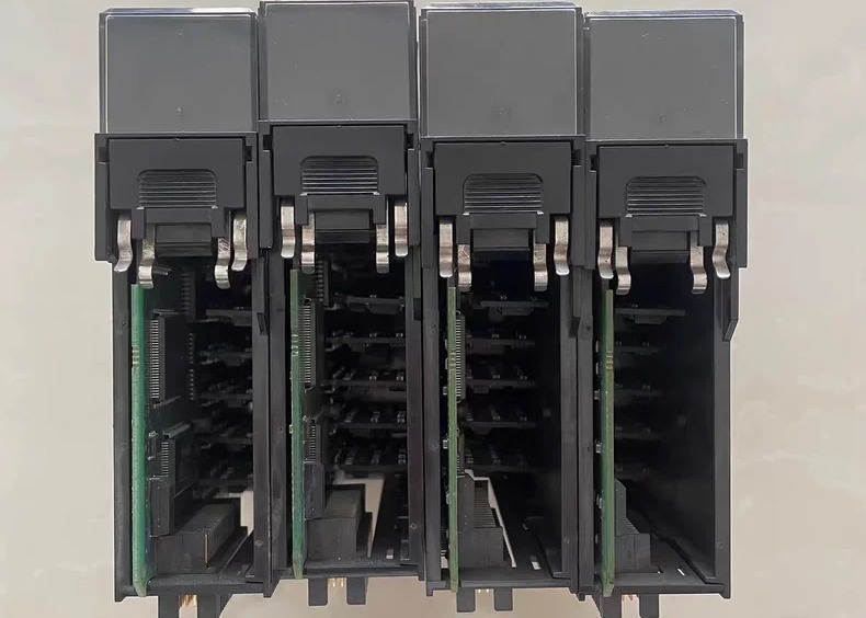 Modulo I/O Honeywell TC-IXL061 TDC 3000 Experion LS 6 canali più 1 canale di giunzione fredda