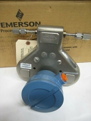 CMF010M323NWBUEZZZ brand new and original,silver and blue is main color,3-5 working day of deliver time.