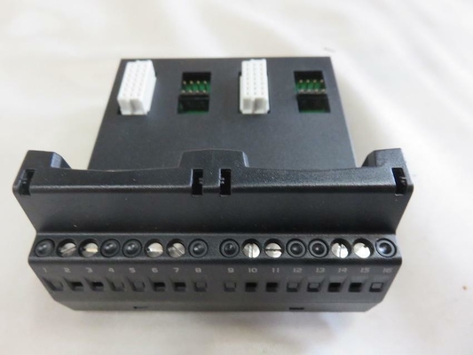 KL4302X1-CA2  new original,  24 VDC +/- 10% at 30mA,1mm Peak to Peak from 2 to 13.2Hz; 0.7g from 13.2 to 150Hz.
