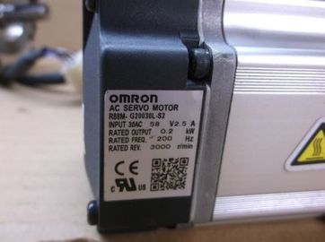 OMRON R88M-G10030-B  	Industrial Servo Motor 120 VAC Single-phase 50 W to 400 W