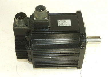 1PC Industrial  Yaskawa New 1300W 1300r/min SGMG-13A2AB Servo Motor In Box