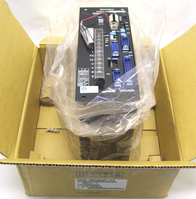 YASKAWA  CACR-HR02BAB11Y5 SERVOPACK - AC DRIVE SERVO AMPLIFIER 0-115V 3P 2.7A OUTPUT