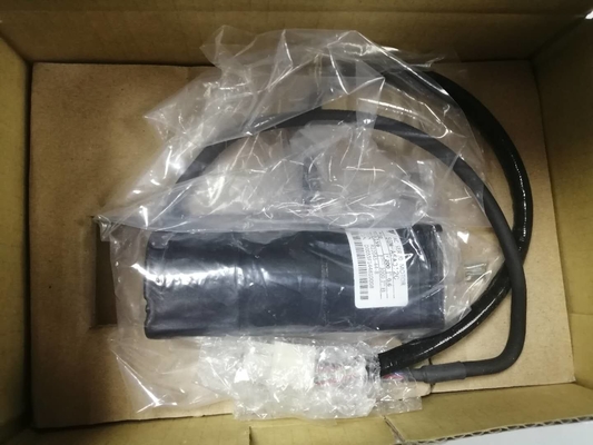 50W 200V Industrial Servo Motor With 17bit Absolute Encoder SGMAS A5A2A2C