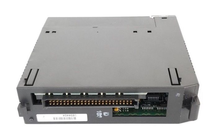La MEMORIA 10K dell'UTENTE di BYTE del MODULO 32K del CPU 340 della SCANALATURA IC693CPU340 UNO REGISTRA 0